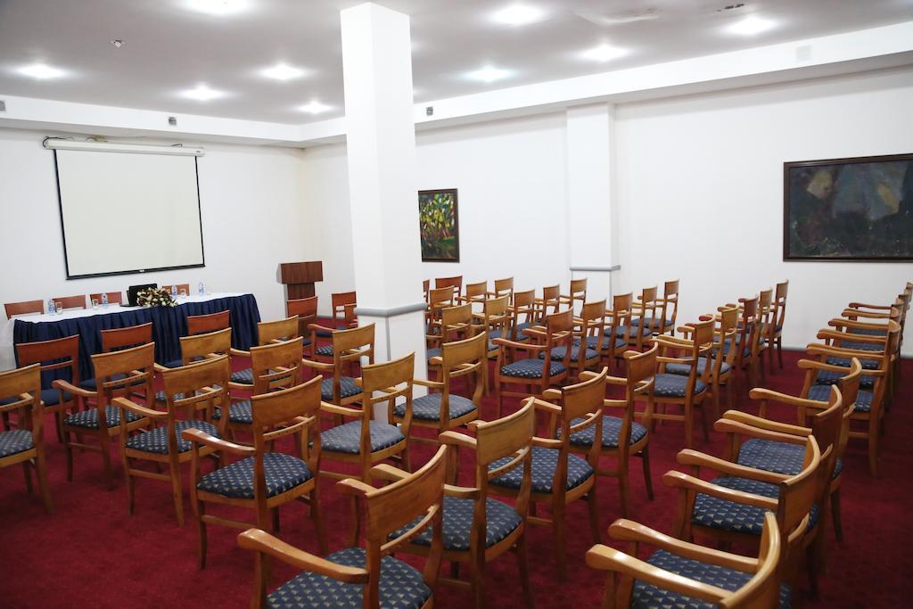 Hotel Apollonia Πρίστινα Εξωτερικό φωτογραφία