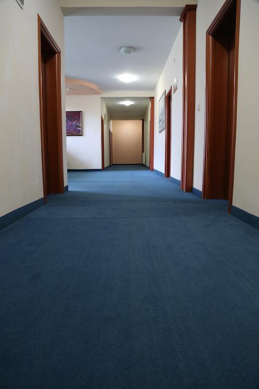 Hotel Apollonia Πρίστινα Εξωτερικό φωτογραφία