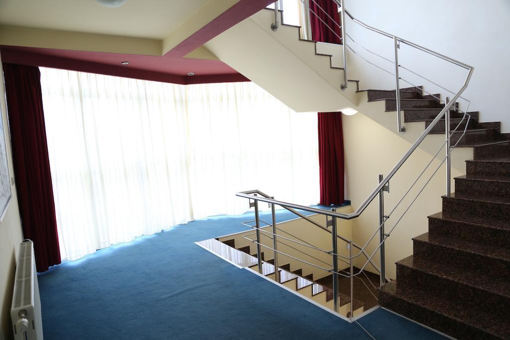 Hotel Apollonia Πρίστινα Εξωτερικό φωτογραφία
