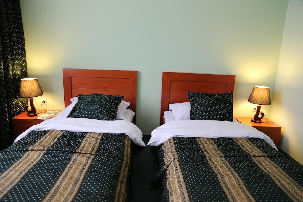 Hotel Apollonia Πρίστινα Εξωτερικό φωτογραφία